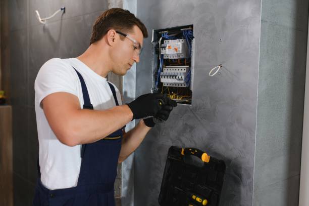 Best Circuit Breaker Repair  in Ankeny, IA